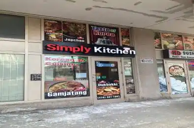 26 Lee Centre Toronto E09 Ontario M1H 3K2