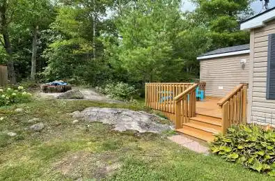 1336 SOUTH MORRISON LAKE Road Unit# 20 Maple Ridge Gravenhurst Ontario
