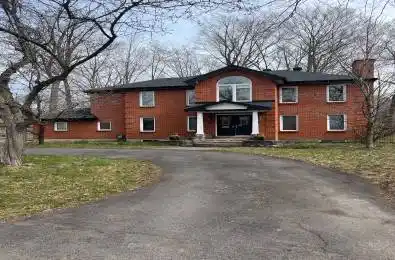 40 Blue Heron Court Rockcliffe Park Ontario K1L 8J7