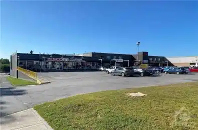15-39 CHAMBERS Street Unit# 307 Smith Falls Ontario K7A 2Y3