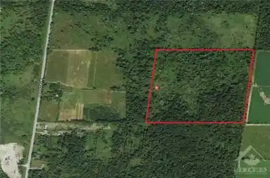 4751 Hawthorne Rd HAWTHORNE Road Leitrim Ontario K1G 3N4