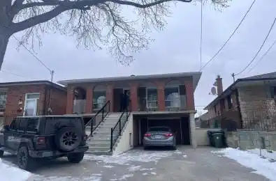 20 Omagh Lower Level Avenue Toronto W05 Ontario M9M 1E7