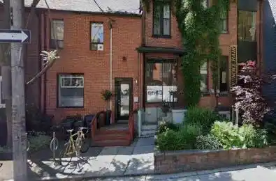 11 Irwin Avenue Unit# 2nd floor Toronto C01 Ontario M4Y 1L1