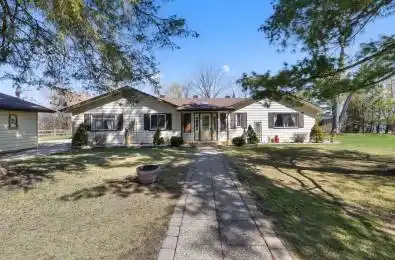530 Moore Drive Drummond/North Elmsley Ontario K7C 4L1