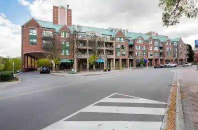 121 Woodbridge Avenue Unit# 404 Vaughan Ontario L4L 9E3