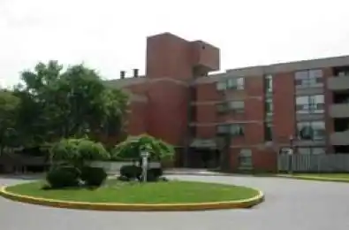1703 McCowan Road Unit# 206 Toronto E07 Ontario M1S 4L1