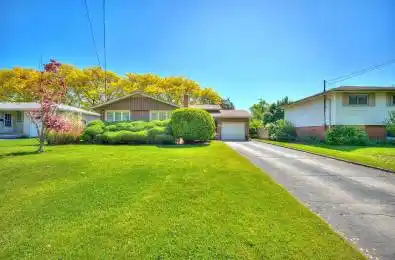 4668 Pinedale Drive Niagara Falls Ontario L2E 6M8