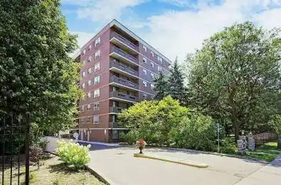 7451 Yonge Street Unit# 101 Markham Ontario L3T 2B4