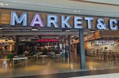 17600 Yonge Street Newmarket Ontario L3Y 4Z1