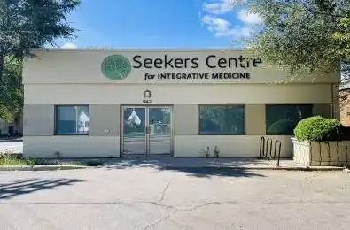 942 Merivale Road Carlington - Central Park Ontario K1Z 5Z9