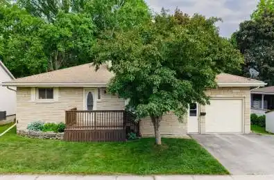 106 Oxford Street Goderich Ontario N7A 1E4
