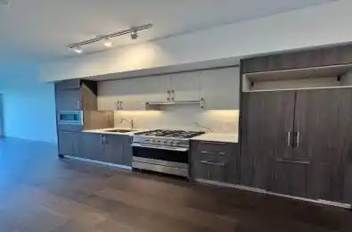 8 Manor Road Unit# 805 Toronto C03 Ontario M4S 0E6