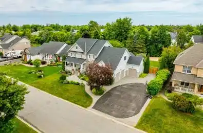 10 Beechgrove Gardens Stittsville - Munster - Richmond Ontario K2S 1W5