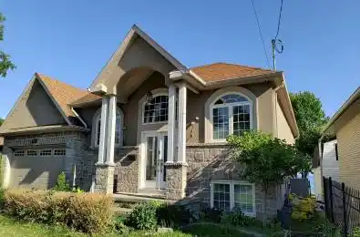 807 Stone Street Oshawa Ontario L1J 1A4