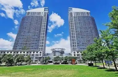 36 Lee Centre Drive Unit# 3011 Toronto E09 Ontario M1H 3K2