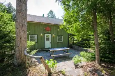 1106 King Edward Avenue South Bruce Peninsula Ontario N0H 2G0