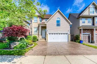 552 Altheim Crescent Waterloo Ontario N2T 2Z5