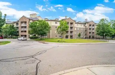 8 Dayspring Circle Unit# 1219 Brampton Ontario L6P 2Z5
