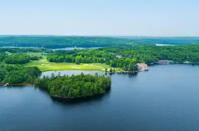 12 Bigwin Island Unit# 221 Lake of Bays Ontario P0B 1A0