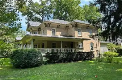 32 Bayfield Terrace Bluewater Ontario N0M 1G0