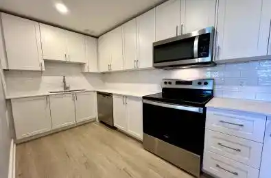 3046 Jaguar Valley Drive Unit# 302 Mississauga Ontario L5A 2J3