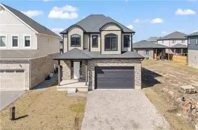 7429 Jonathan Drive Niagara Falls Ontario L2H 2T3