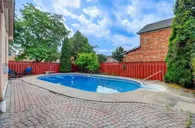 3246 Fanleaf Drive Mississauga Ontario L5N 7C9