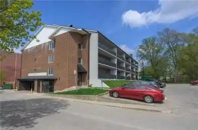 660 Cheapside Street London East Ontario N5Y 3Y2