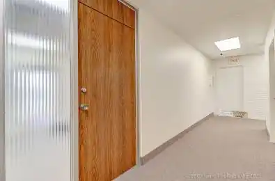 4949 Bathurst Street Unit# 215 Toronto C07 Ontario M2R 1Y1