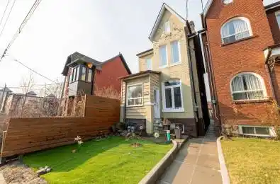 244 Roxton Road Toronto C01 Ontario M6G 3P9