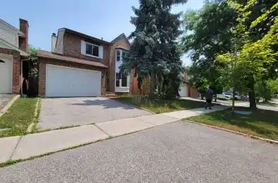35 Wintermute Boulevard Toronto E05 Ontario M1W 3M5