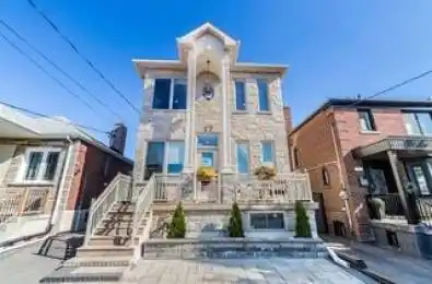 17 Montcalm Avenue Toronto W04 Ontario M6E 4N5