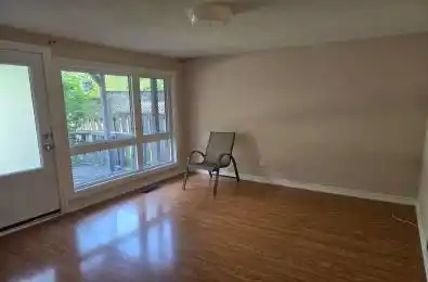 20 Moffat Court Toronto W10 Ontario M9V 4E1