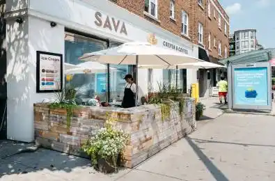 2674 Yonge Street Toronto C04 Ontario M4N 2H7