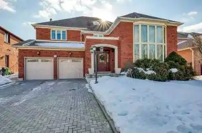 5859 Riverside Place Mississauga Ontario L5M 4X1
