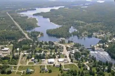5 BAY Street Magnetawan Ontario P0A 1P0