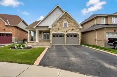 42 Davidson Court Brant Ontario N3S 0C6