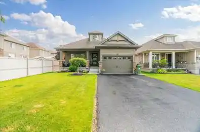 2 Cherry Blossom Lane St. Thomas Ontario N5R 1L2