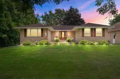 15 Bayley Street Lambton Shores Ontario N0N 1J0