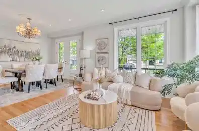 18 Augustine Avenue Richmond Hill Ontario L4E 4X6