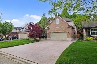 574 Sandbanks Crescent Waterloo Ontario N2V 2K2