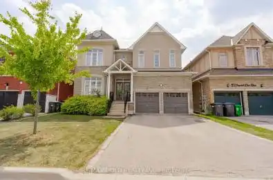 16 Palmvalley Drive Brampton Ontario L6P 2V4