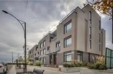 4010 Parkside Village Drive Unit# 6 Mississauga Ontario L5B 0K2