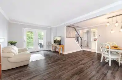 59 Kenninghall Blvd Boulevard Unit# 5 Mississauga Ontario L5N 1J6