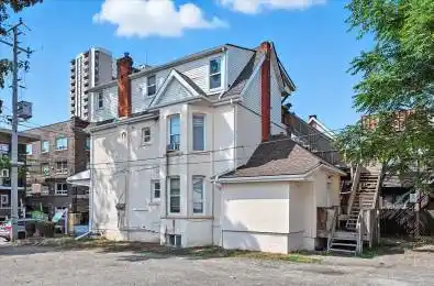 9 Tisdale Street Hamilton Ontario L8N 2V8