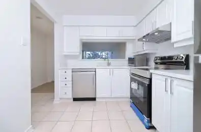 11 Townsgate Drive Unit# 303 Vaughan Ontario L4J 8G4