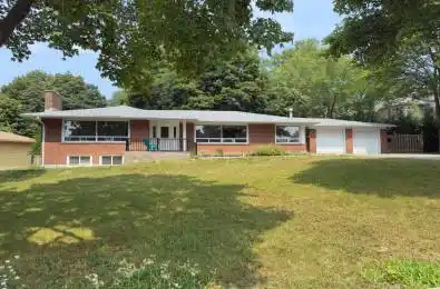 103 Laurentide Drive Toronto C13 Ontario M3A 3E4