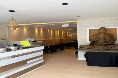1144 Eglinton Avenue Toronto C04 Ontario M6C 2E2