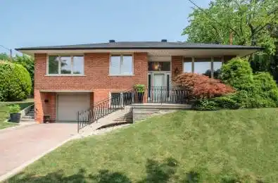 22 Kenewen Court Toronto C13 Ontario M4A 1R8