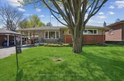 40 Autumn Leaf Road Hamilton Ontario L9H 3V7
